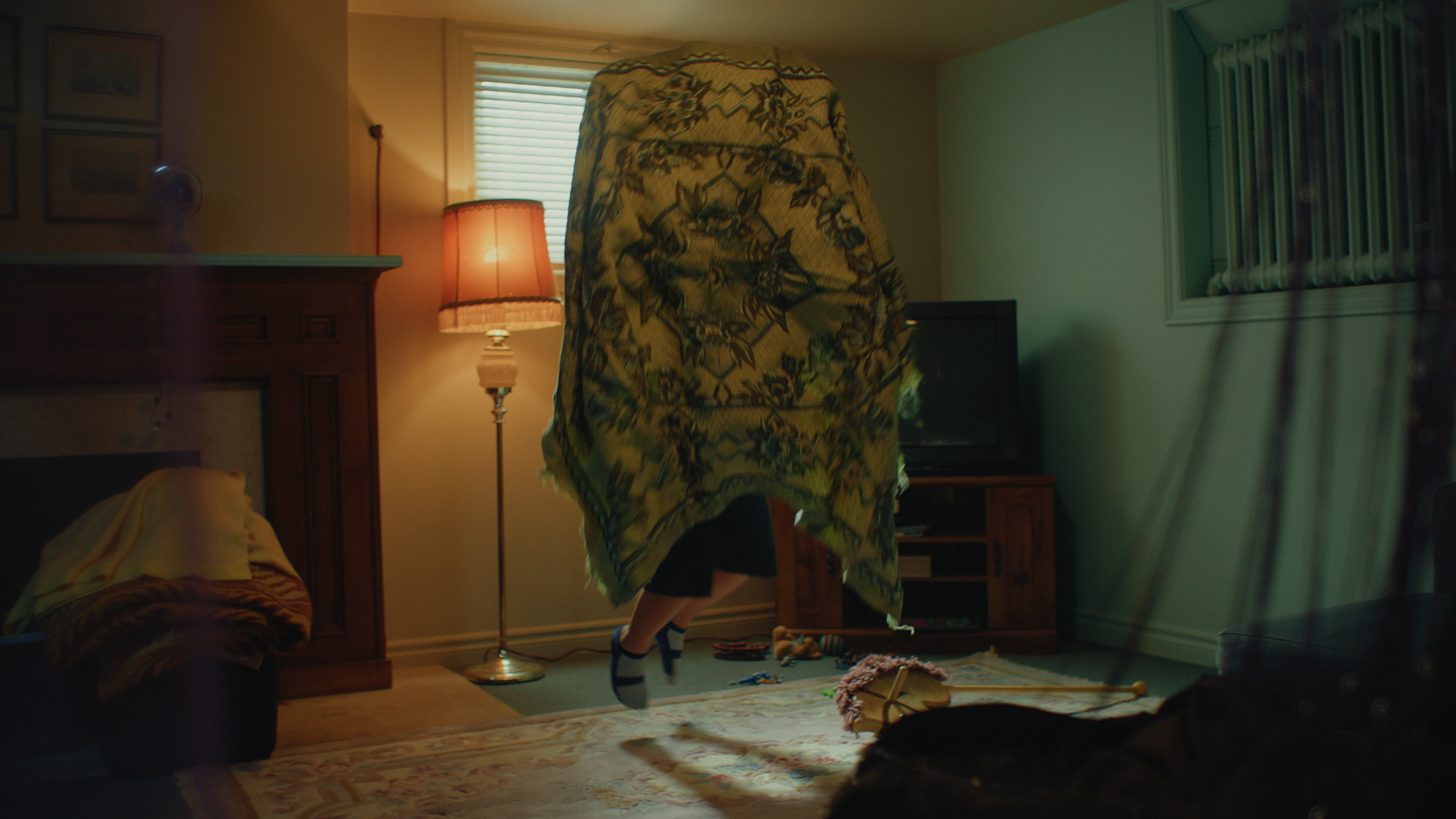 ALLEN SAFEHAVEN MINI SUPERS SUPERLESS.mov.01_00_31_20.Still012