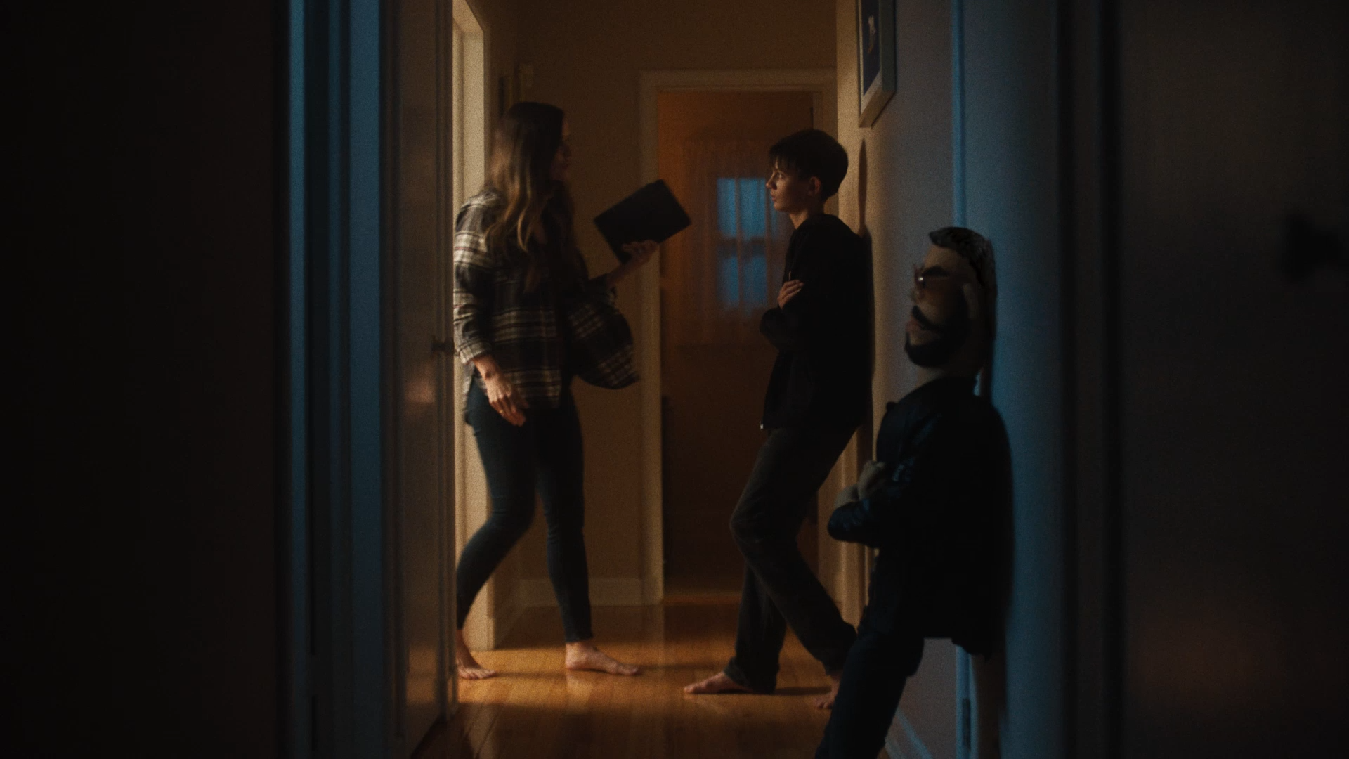 BIRD WHITE RIBBONfull A35 ULTRA PRIMES.00_02_35_12.Still040