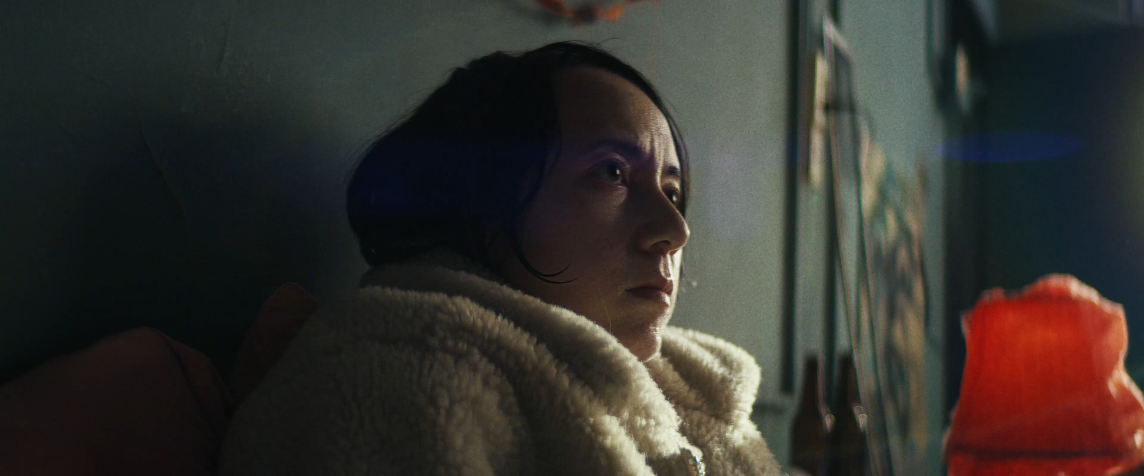 DIE LIKE A DOG - Screener.mp4.00_02_04_15.Still011