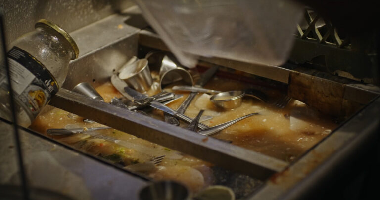 DISHPIT HOPKINS KOMODOX SUPERS.mov.01_00_10_22.Still004