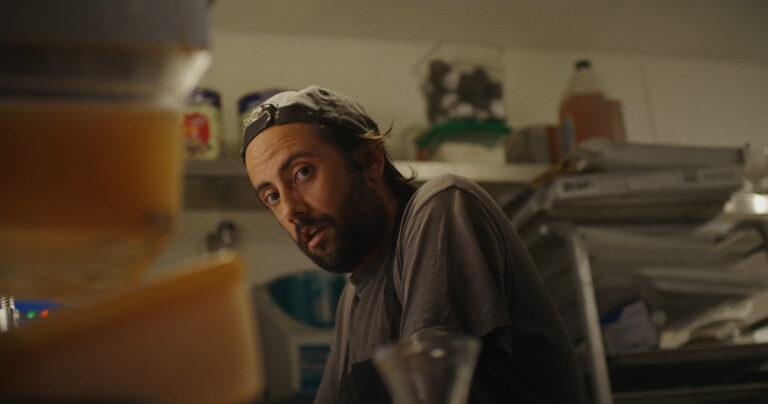 DISHPIT HOPKINS KOMODOX SUPERS.mov.01_00_41_14.Still006