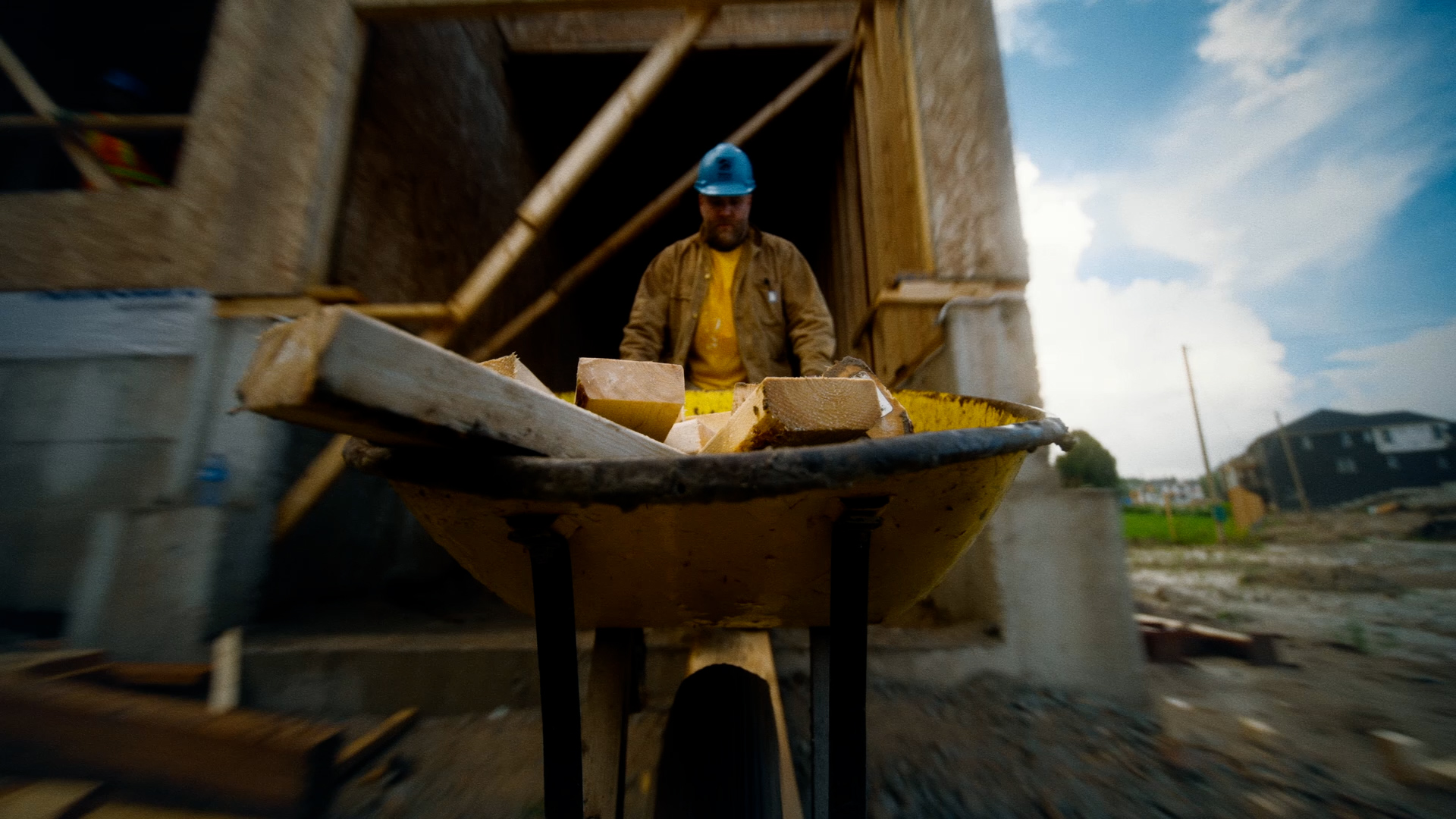 HFH_Hero_DC_16x9.00_00_39_03.Still018