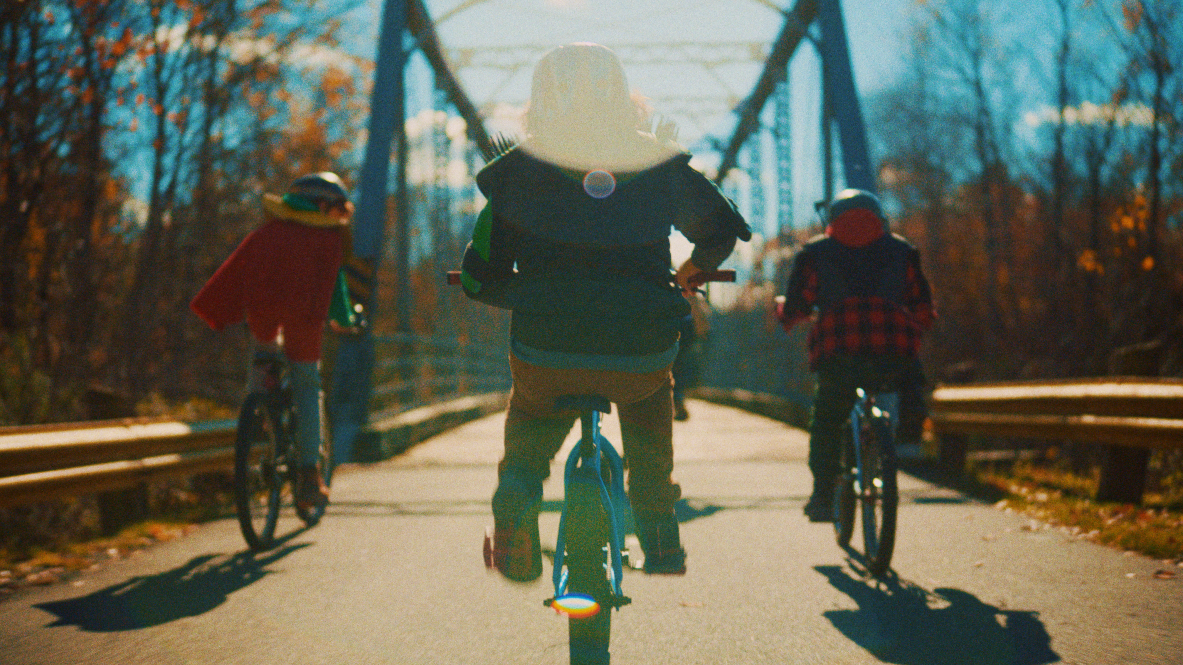 KidsvsAliens_Feature_UHD_4444_8Trk_V3_20221202.mov.01_12_21_09.Still114