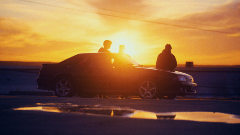 KidsvsAliens_Feature_UHD_4444_8Trk_V3_20221202.mov.01_14_40_18.Still137