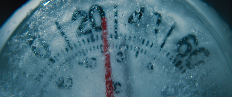 LexusIS_DirCut_2048x858.mov.10_00_39_11.Still060